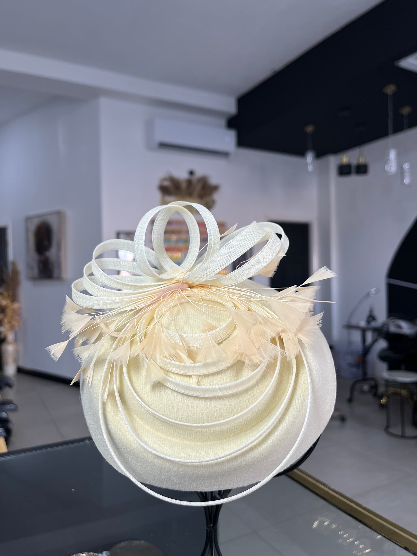 Elegant Hat Fascinator