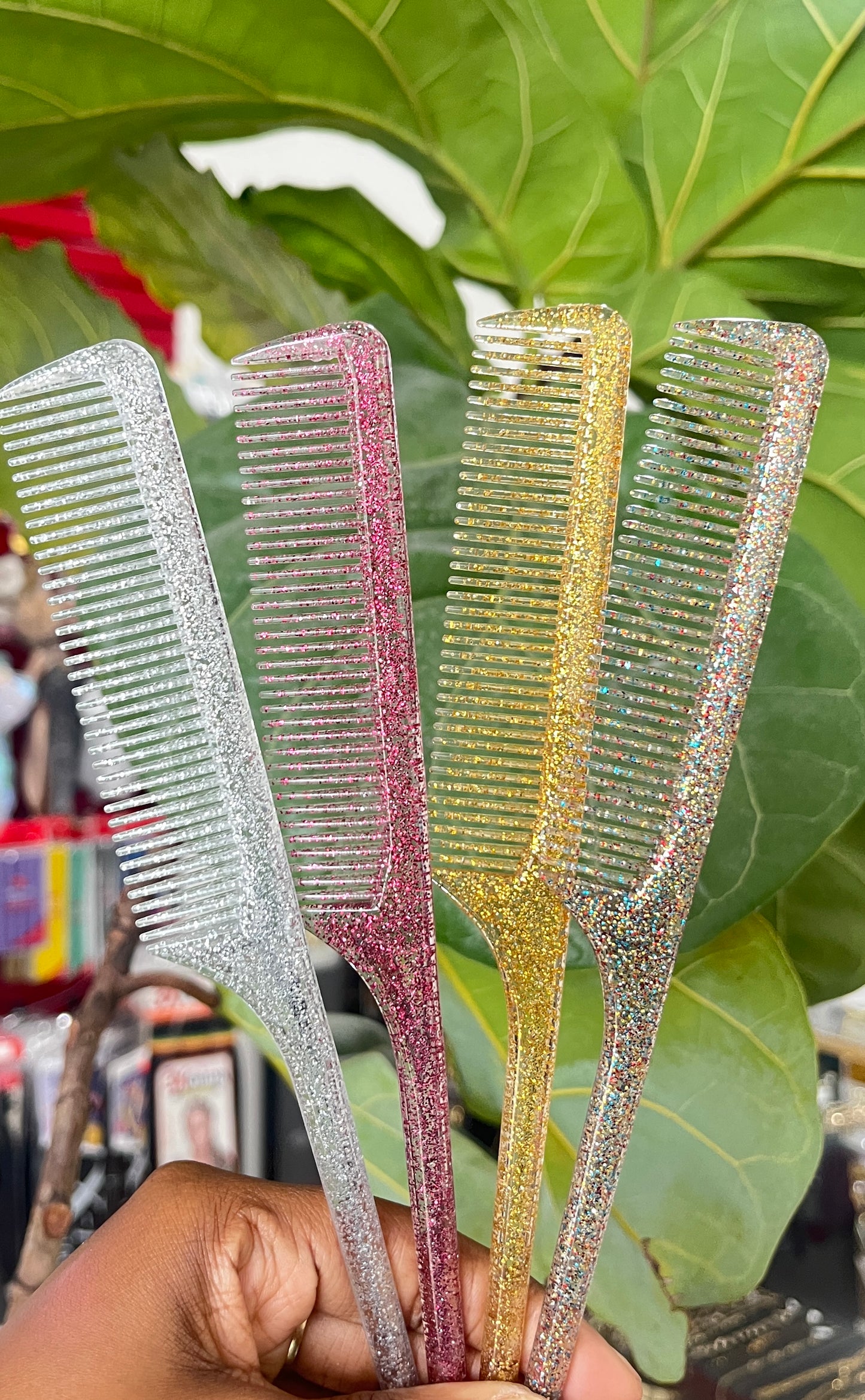 Glitter Tail Combs