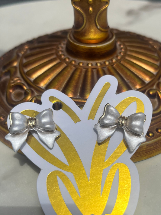 Bow Studs