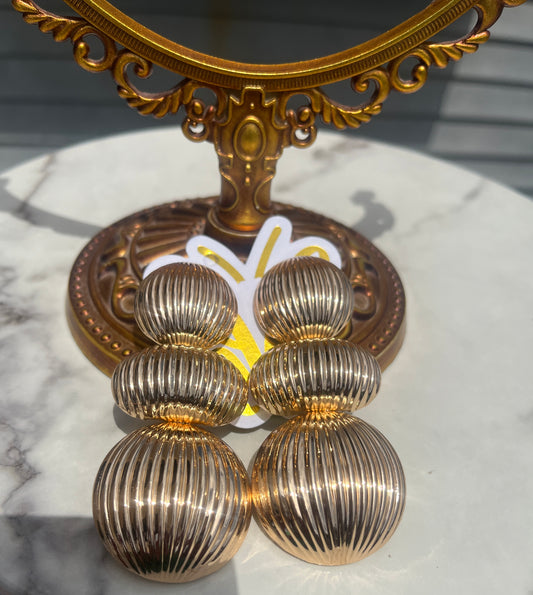 3 tier texured earrings