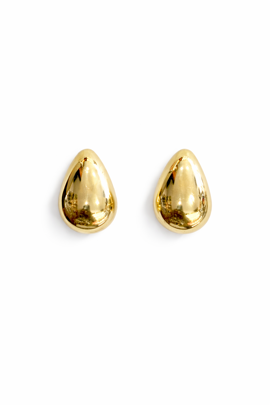 Round Tear Drop Studs