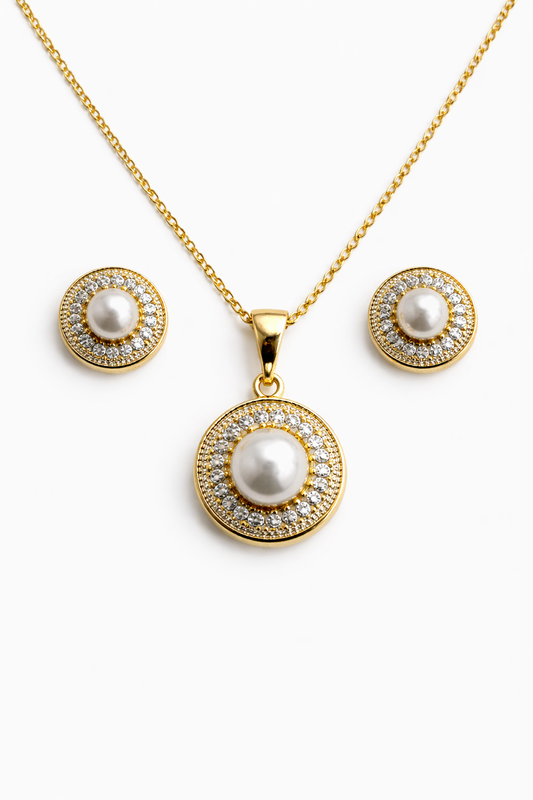 Pearl Diamond Set
