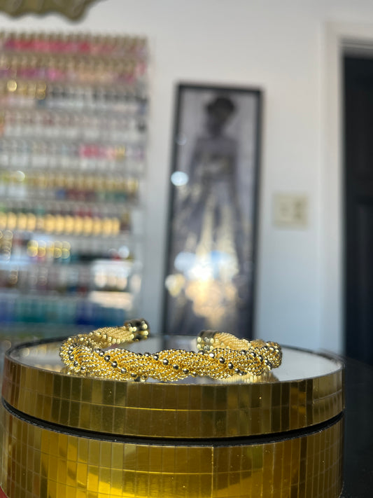 Gold Filled Detailed Bangle